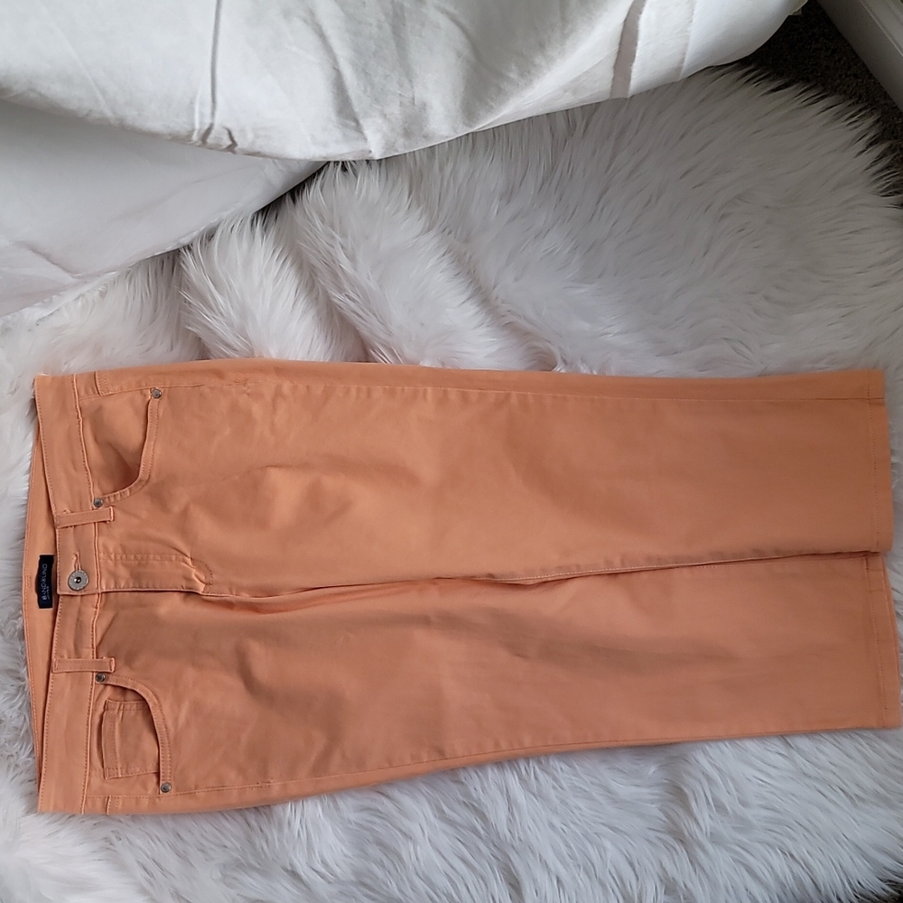 Women's size 10 Capri jeans in orange